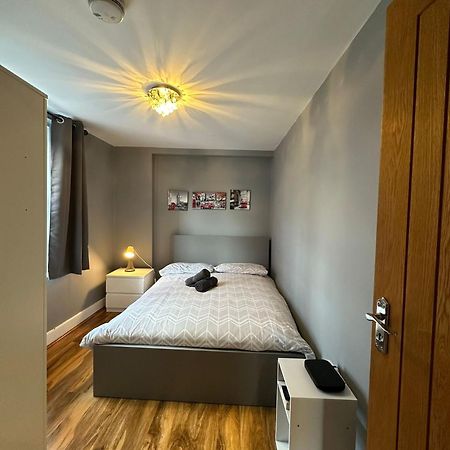 Lovely 2 Bedrooms Apartment London Luaran gambar