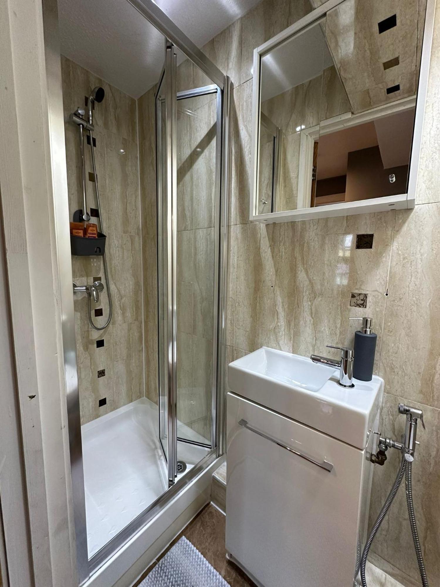 Lovely 2 Bedrooms Apartment London Luaran gambar
